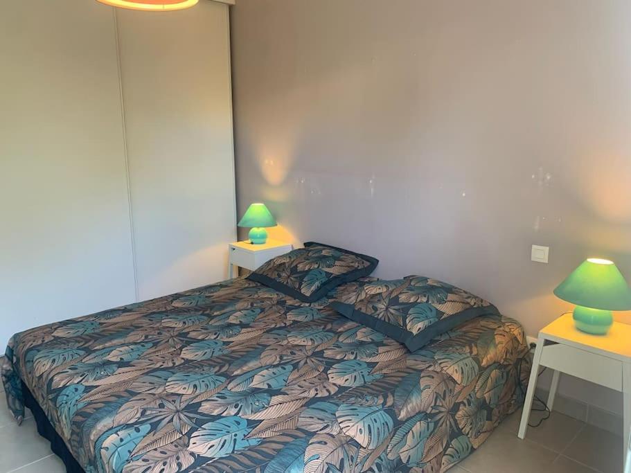 Appart T3 Jardin 1 Km La Plage ! Marselha Exterior foto