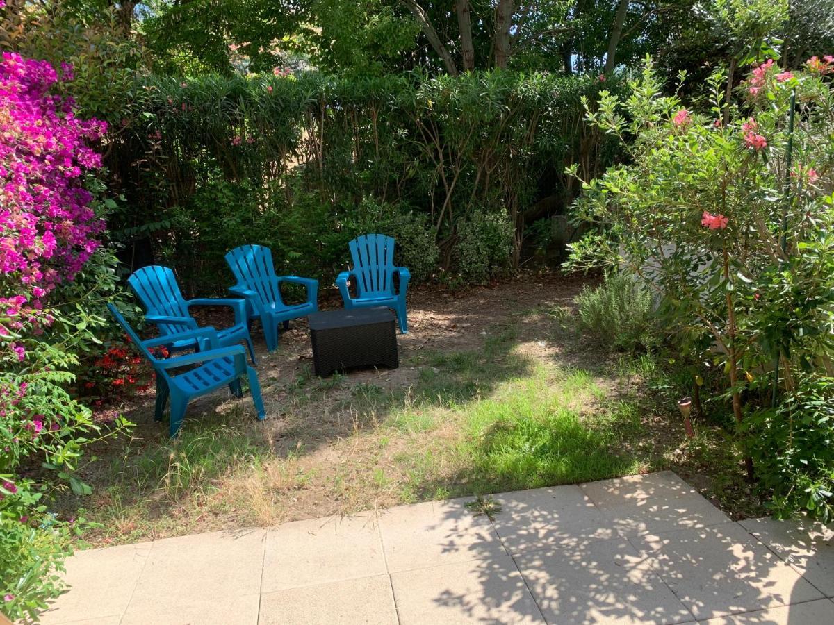 Appart T3 Jardin 1 Km La Plage ! Marselha Exterior foto